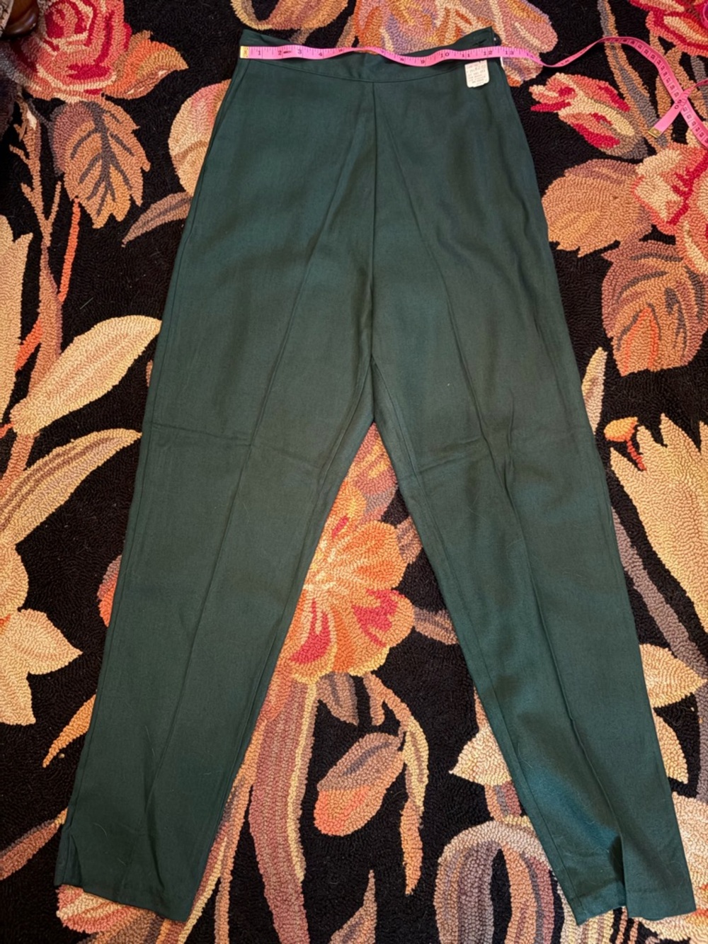 1950’s store stock (never worn) Dark Green High-Waist Slim Tapered Pants